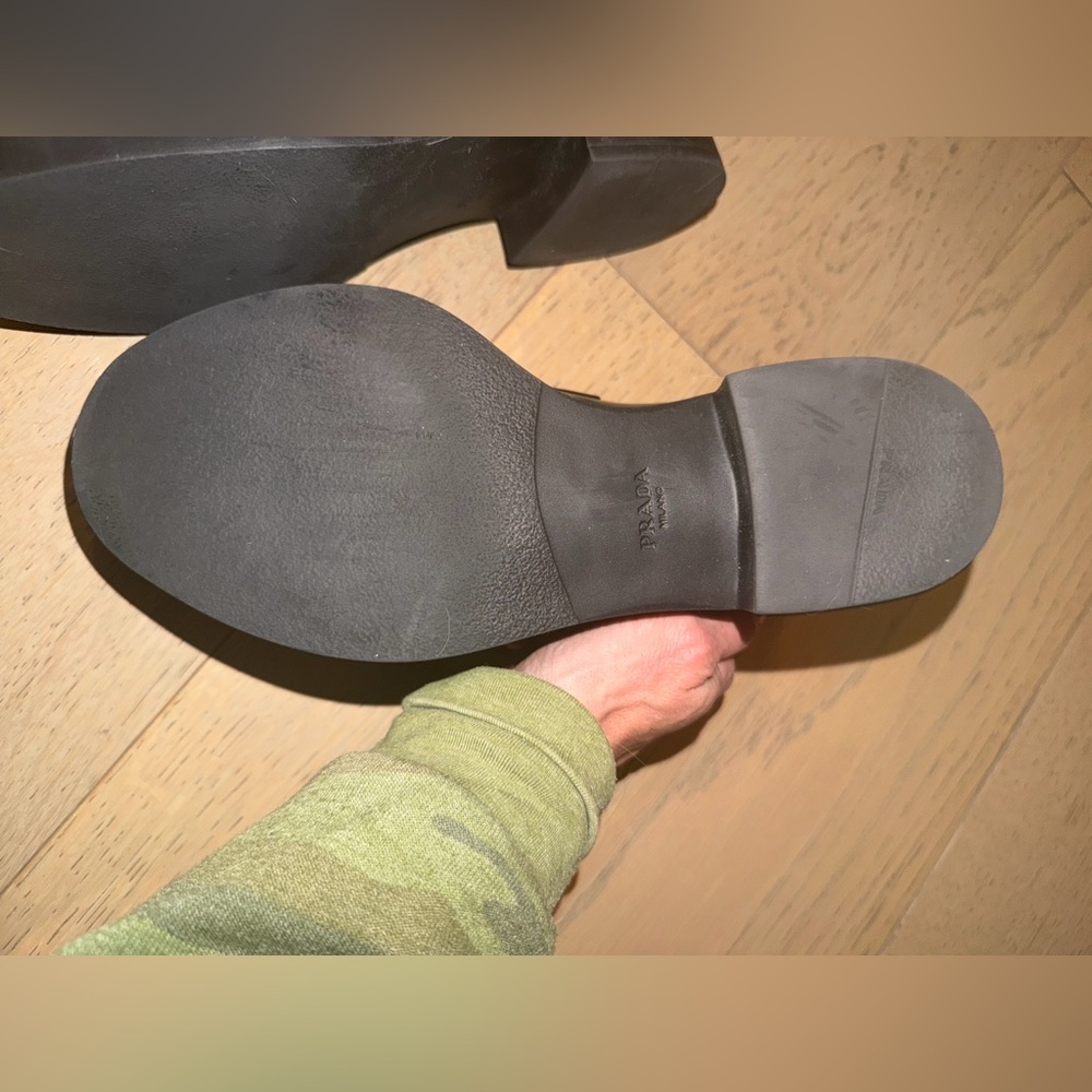 Prada Black Leather Women's Slip-On Loafers with Triangle Logo - Picture 4 of 7